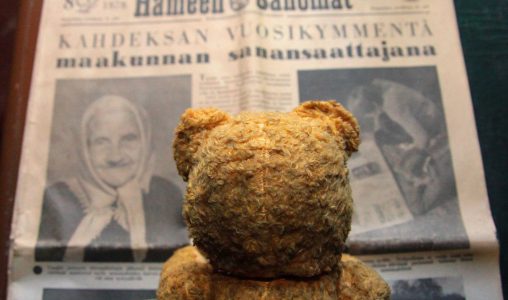 nallelehti